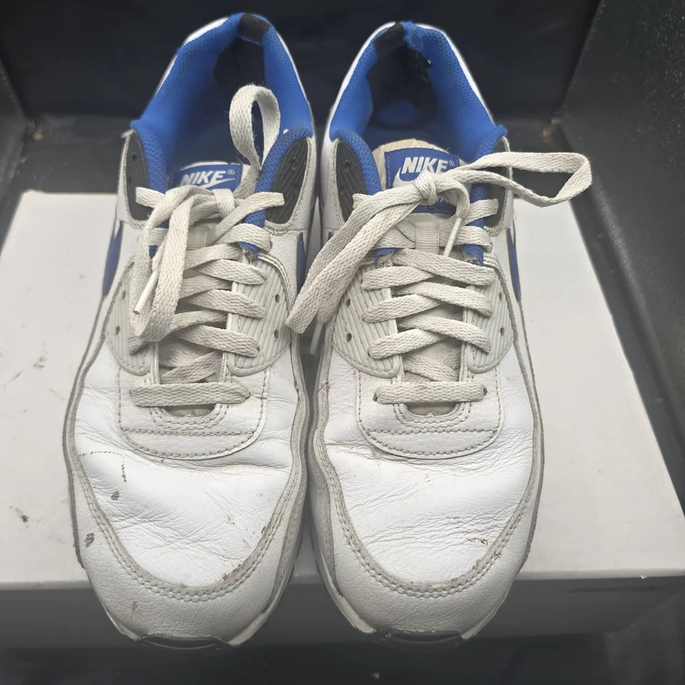 Nike Men's White and Blue‎ Sneakers